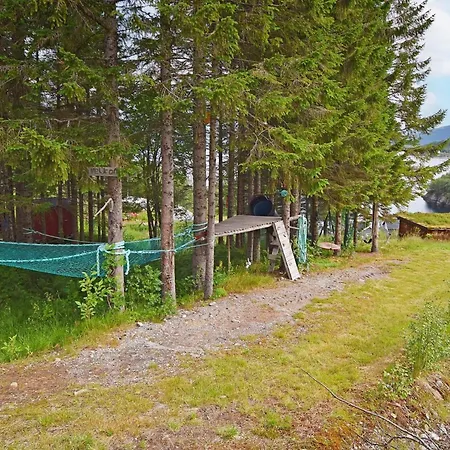 Holiday home Sandhornoy Ii Rossnes