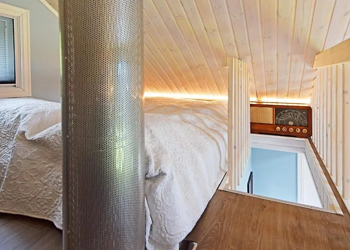 Prázdninový dům 6 Person In Sandhornoy-by Traum