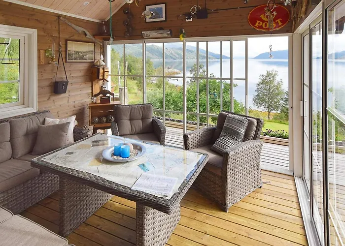 Prázdninový dům 6 Person In Sandhornoy-by Traum