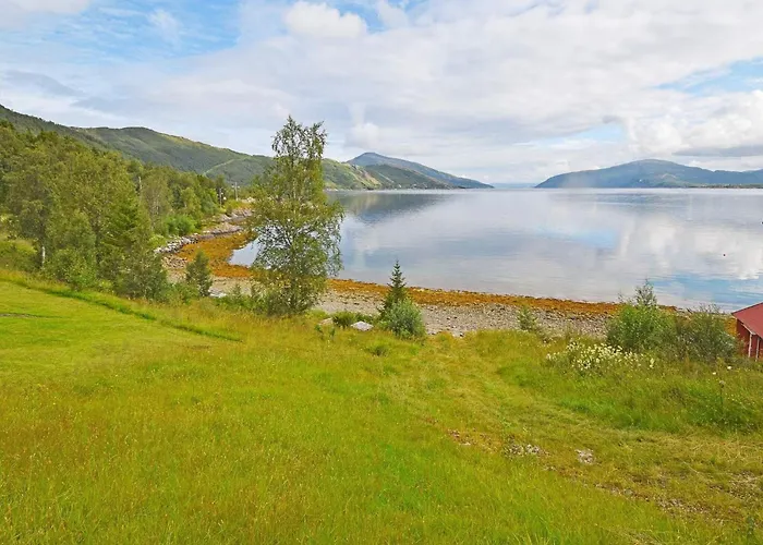 6 Person In Sandhornoy-by Traum Prázdninový dům Rossnes